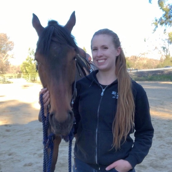 Meet your Posher, Shey - Picture 5 of 7